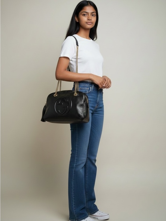 Gucci Handbags - 🖤 Authentic Gucci Soho Leather Chain Shoulder Bag 🖤